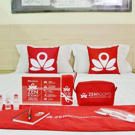 Zen Rooms Rujia Pecenongan Jakarta Buitenkant foto