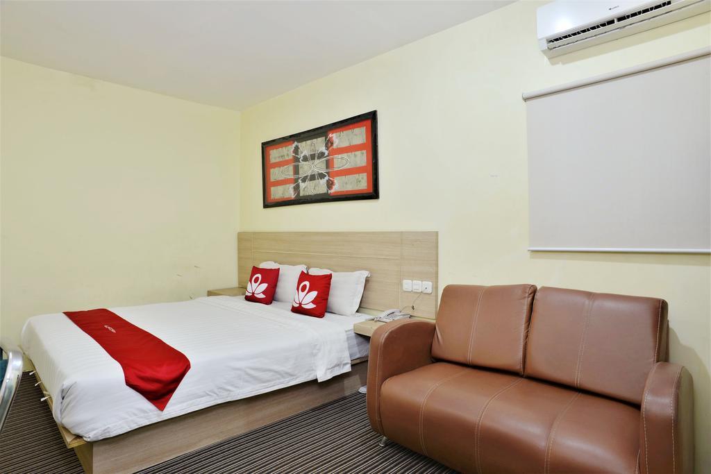 Zen Rooms Rujia Pecenongan Jakarta Buitenkant foto