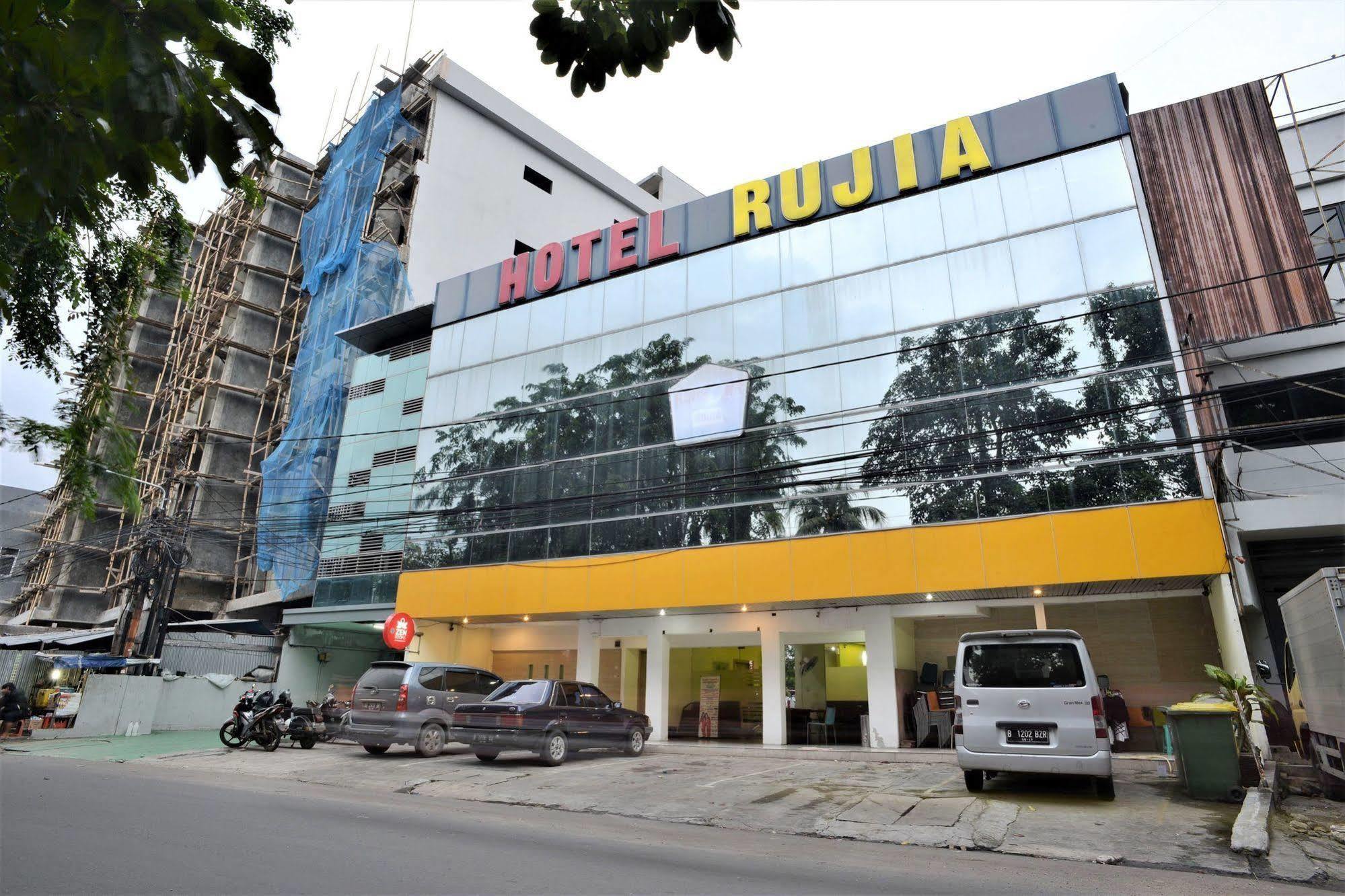 Zen Rooms Rujia Pecenongan Jakarta Buitenkant foto