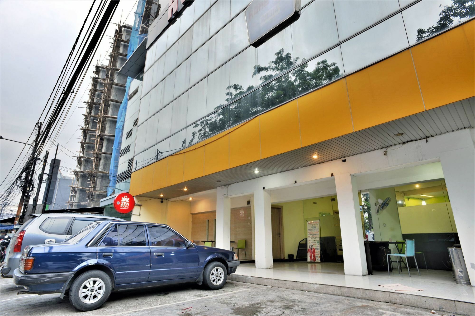 Zen Rooms Rujia Pecenongan Jakarta Buitenkant foto